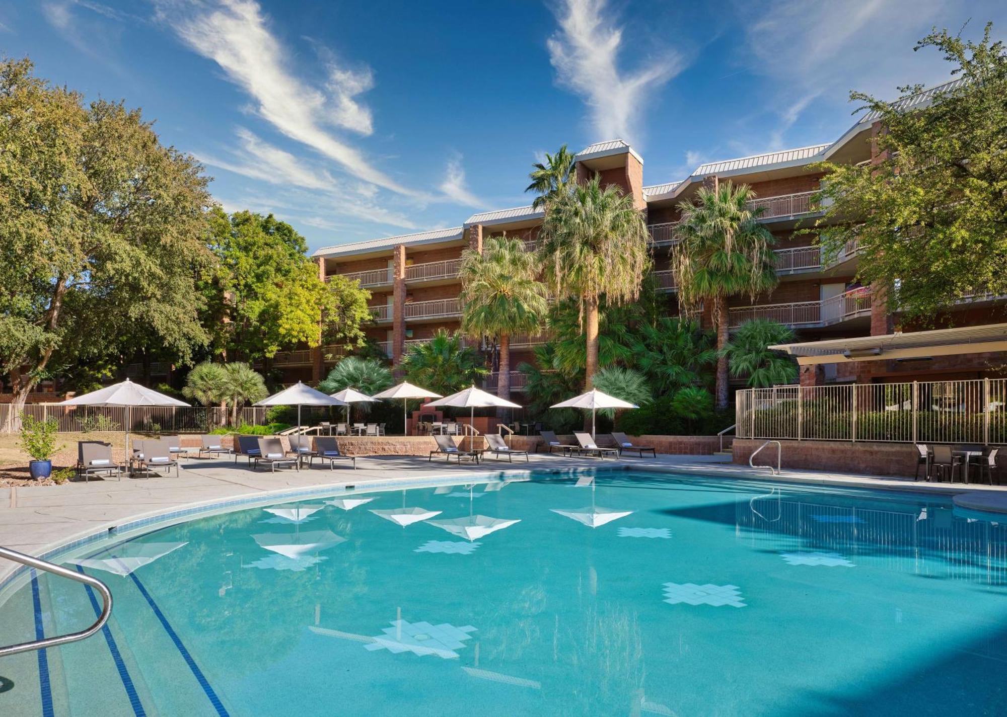 Embassy Suites By Hilton Tucson East Exterior foto